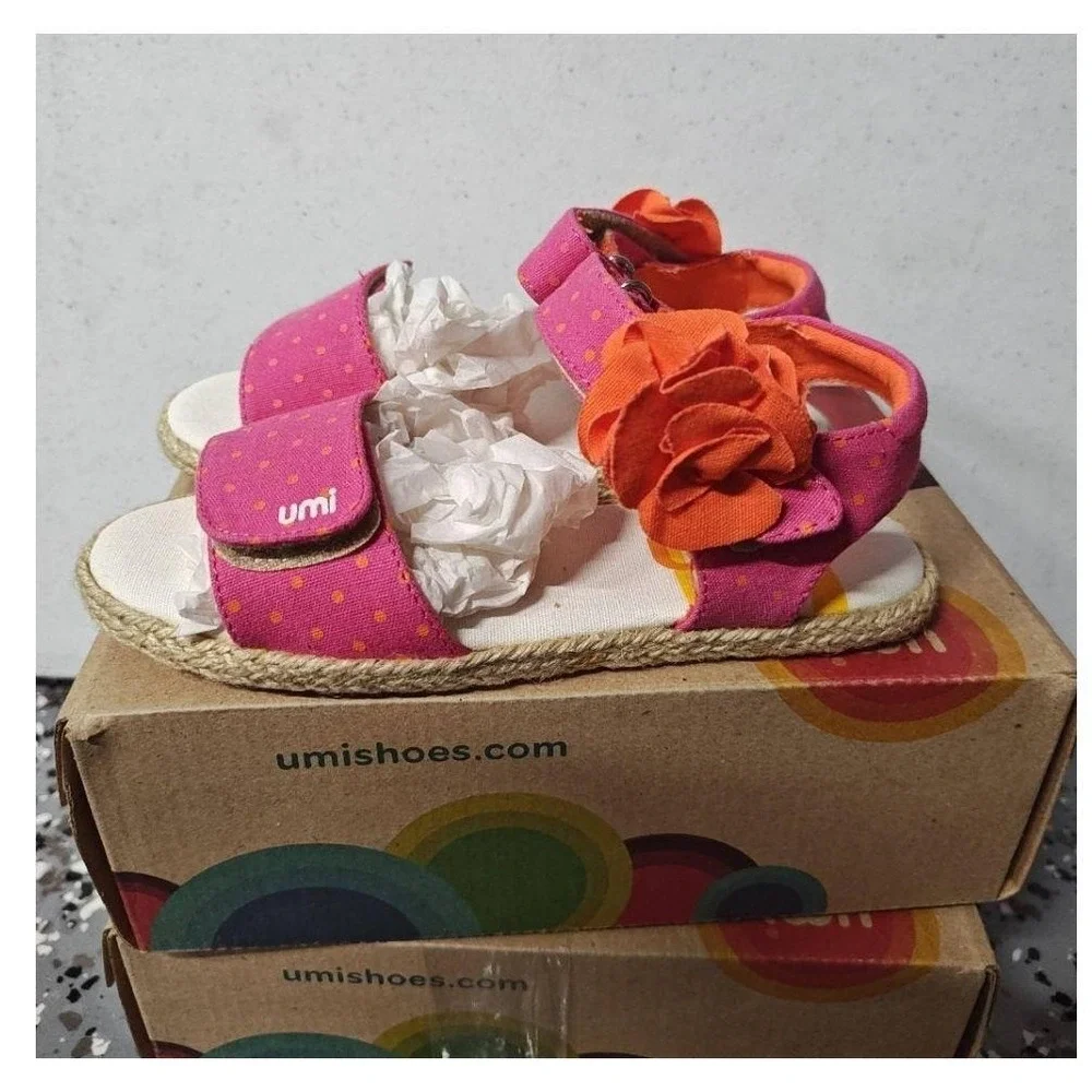 Umi Giselle Pink Sandal‎ Espadrilles US 12 Pink Orange Multi Floral Hook Loop